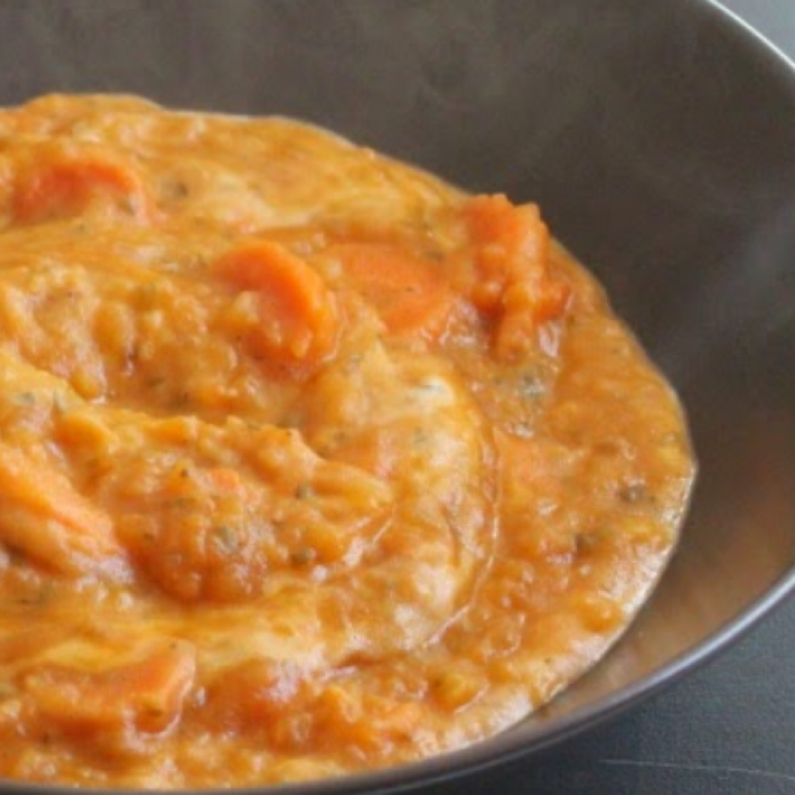 Purée de pommes de terre et carottes